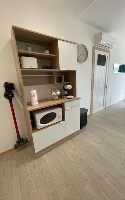 A Ranochja Apartment Ventiseri ภายนอก รูปภาพ
